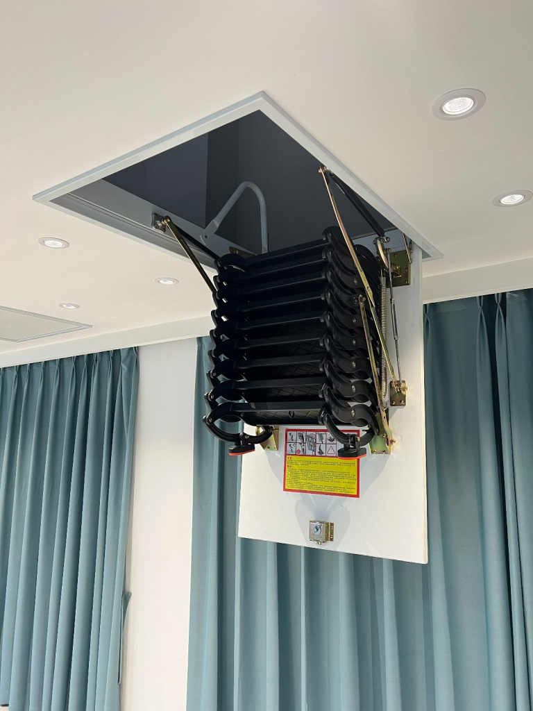 чердачная лестница fakro lcs (ch), высота 300 см, размер проема 70x120
